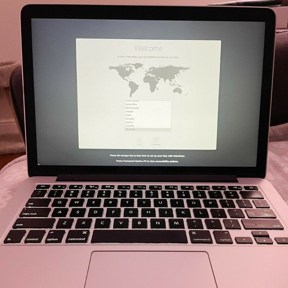 Apple MacBook Pro (Retina, 13-inch, Early 2015)